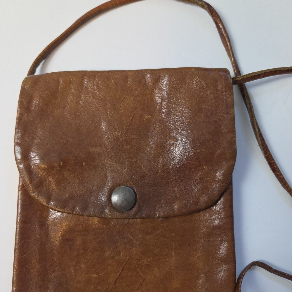 Vintage Bags By AG Leather Brown Leather Crossbody Belt Pouch - Picture 3 of 8